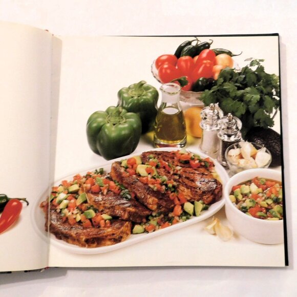 Williams Sonoma Kitchen Library Beef Cookbook by Joyce Goldstein 1993 Hardcover - Picture 5 of 9